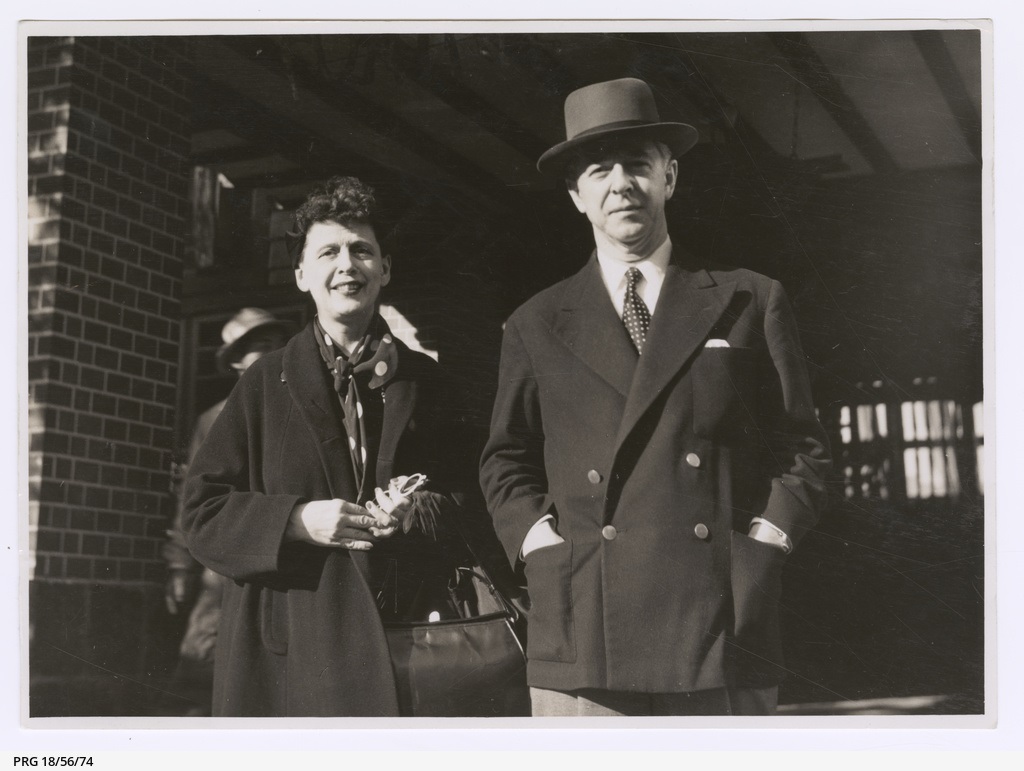 PRG-18-56-74-Lady-Anita-and-Sir-Keith-Smith-c1949.-Courtesy-State-Library-of-South-Australia.jpeg