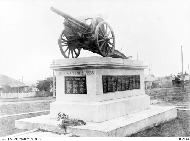 4067796-Enfield-War-Memorial-c1920s-courtesy-Australian-War-Memorial.jpg