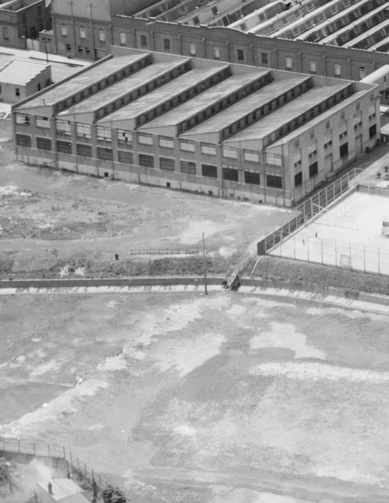 SLNSW_FL8810090-cropped.-Milton-Kent-Homebush-1935-42.-Courtesy-SLNSW-791x1024.jpg