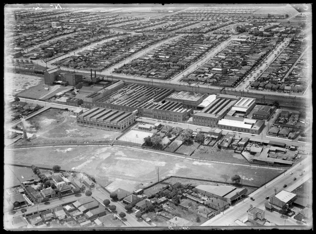 SLNSW_FL8810090-Milton-Kent-Homebush-1935-42.-Courtesy-SLNSW-1024x758.jpg