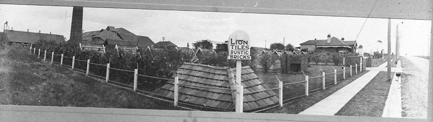 hood_07823h-Lion-Tiles-c1930s-SLNSW-cropped.jpg